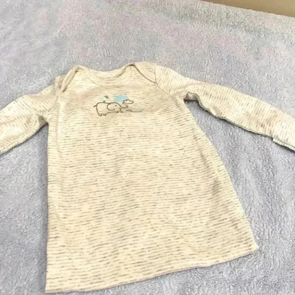 Carter’s sleep gown